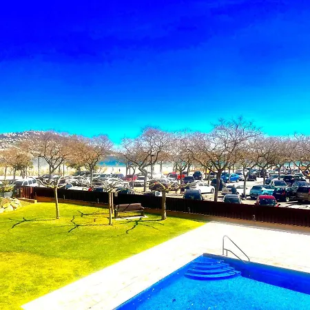 Beautiful 75m2 With View At The Beach, Pool, Parking Appartement *